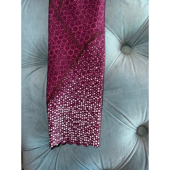 Lululemon 25in Leggings Reflective Maroon Red Pink Size 6 - Picture 5 of 11